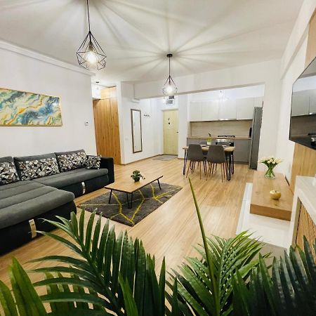 Royal Moonlight Apartment Mamaia Eksteriør billede