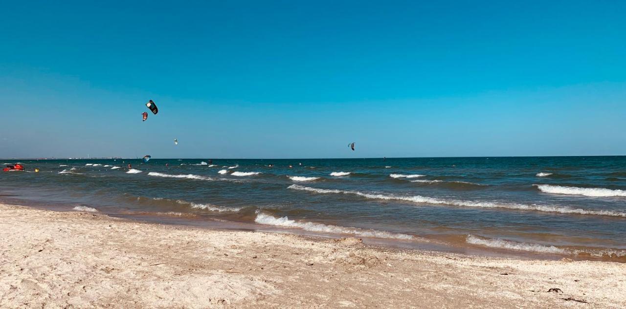 Royal Moonlight Apartment Mamaia Eksteriør billede