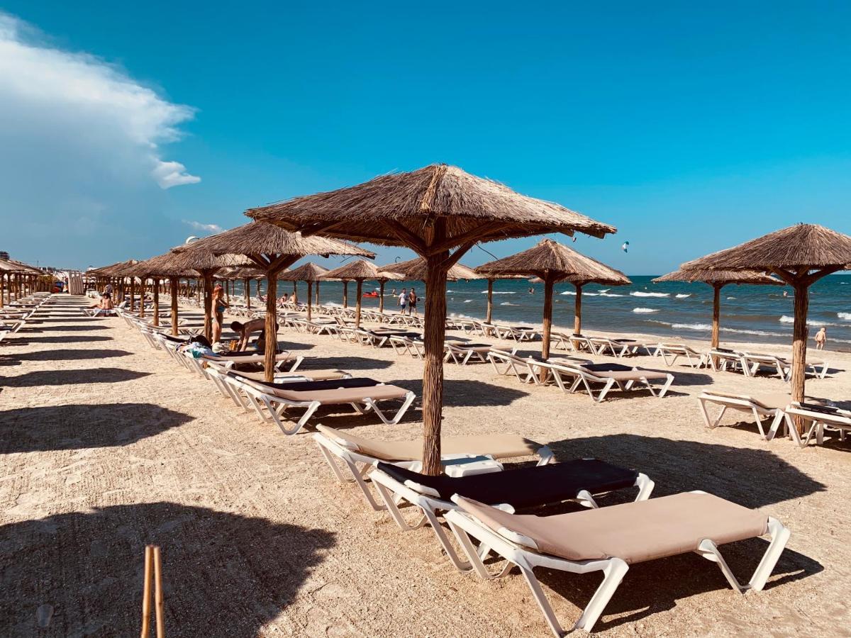 Royal Moonlight Apartment Mamaia Eksteriør billede
