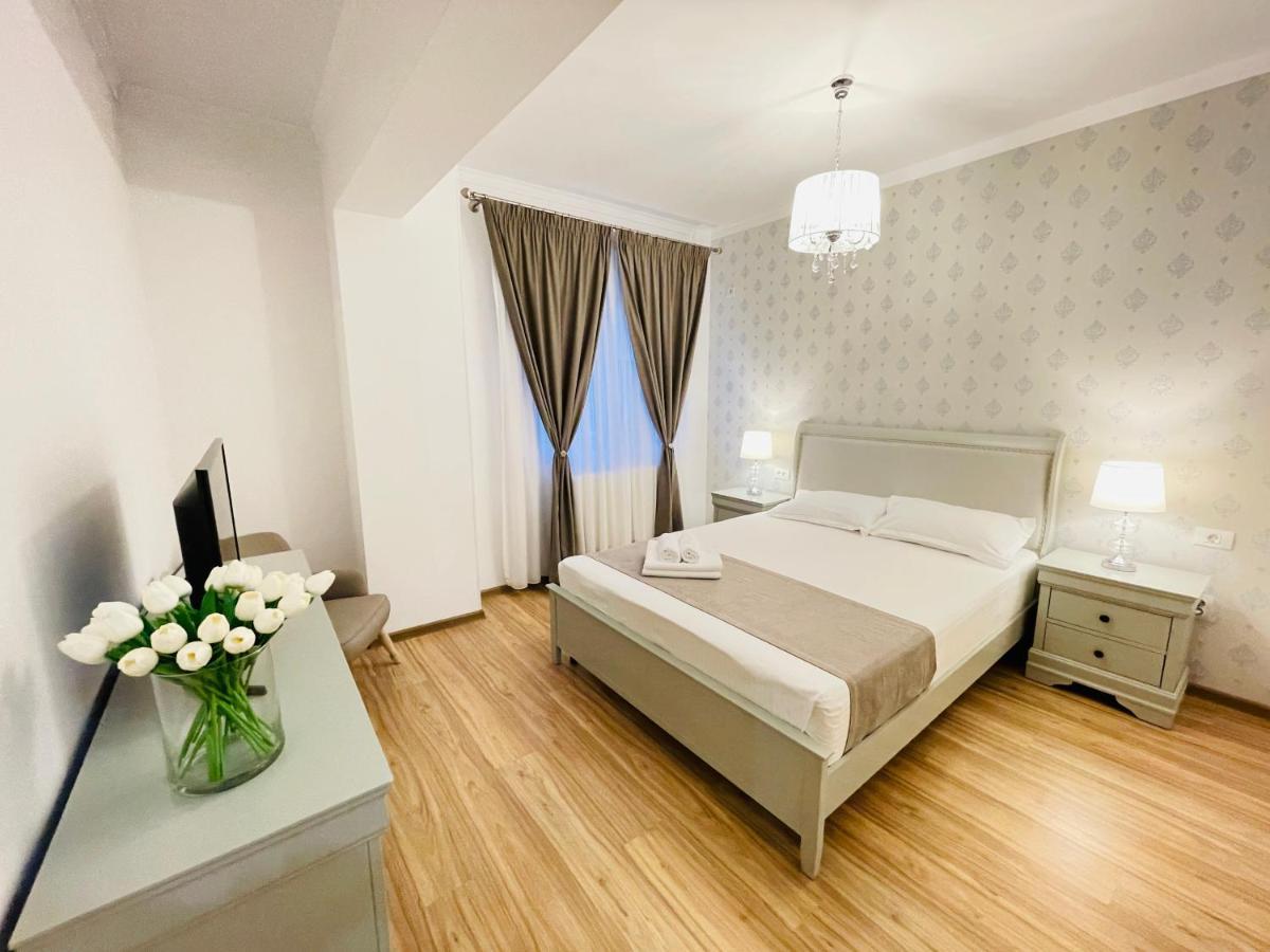 Royal Moonlight Apartment Mamaia Eksteriør billede
